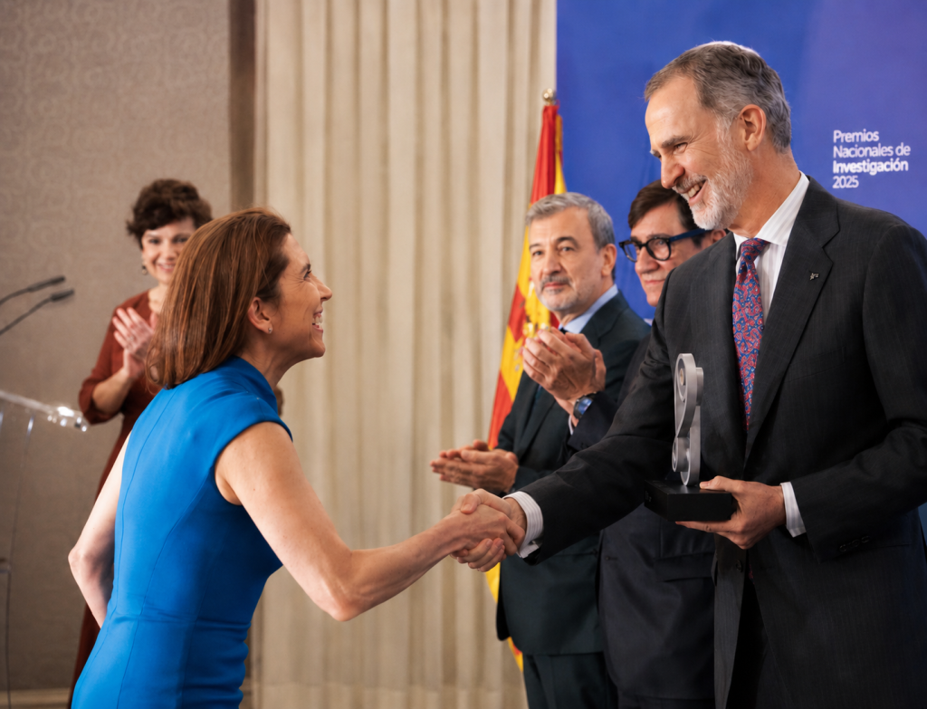 Nuria Oliver recibe el Premio Nacional Julio Rey Pastor 2025 en reconocimiento a su trayectoria
